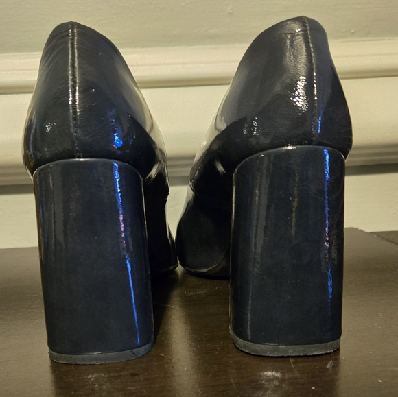 XETRA Navy Blue Block Heels - Picture 4 of 7